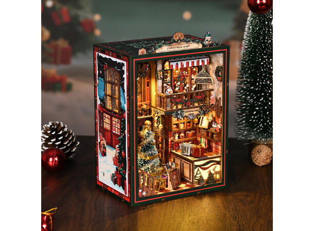 Book Nook Julebutikken 16x11x21,5cm MDF papir LED lys musikk uten batteri 