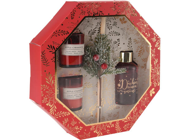 Gavesett 3 deler 1 duftolje 2 lys 2ass Rød Grønn Eple/kanel Misteltein/gran 