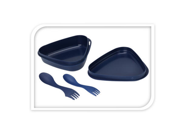 Matboks 19,5x19x6,5cm + bestikk 3ass s/4 PP-materiale blå,oker,grå 