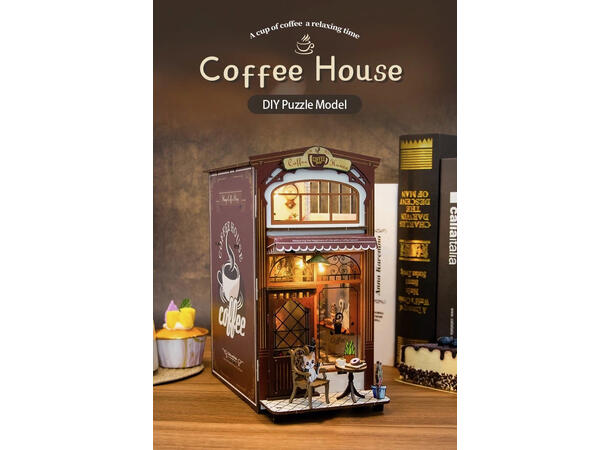 Book Nook Kafé 24,5x21,5x13cm MDF papir stoff LED lys uten batteri 