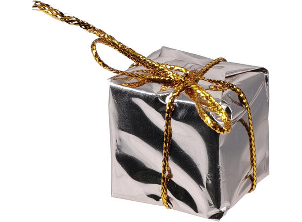 Juletrepynt gull/rød sett med 24 deler Kongler Trommer Stjerner 