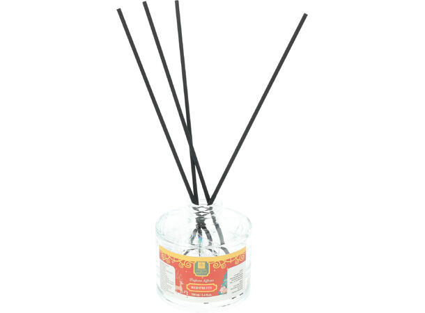 Duftolje jul 100ml m/pinner  10 % duft 4 Ass: Eple, kanel, furu, frukt 
