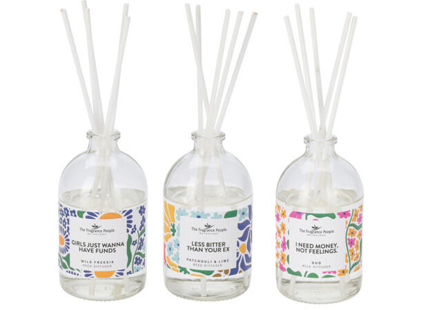 Duftolje m/pinner 6,5x19cm 100ml 3ass Patchouli,Lime,Fresia 5% duft 