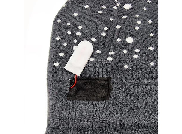 Lue Blå/rød Snow Akryl Onesize m/LED Forpk 6stk Batteri CD2032 inkl 