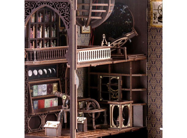 Book Nook Museum Astronomi 23x18.5x11cm MDF papir stoff LED lys uten batteri 