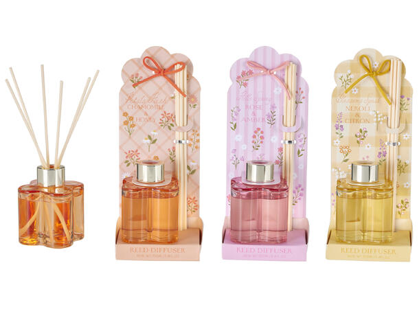 Duftolje m/pinner 7,5x8cm 100ml 3ass 100 ml diffuser i blomsterform 