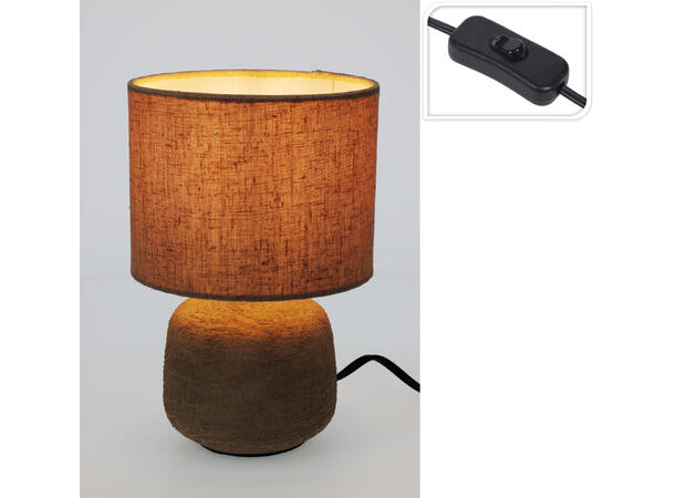 Lampe sand keramikk m/skjerm 21,5cm Ledning 120cm m/bryter. E14-pære 