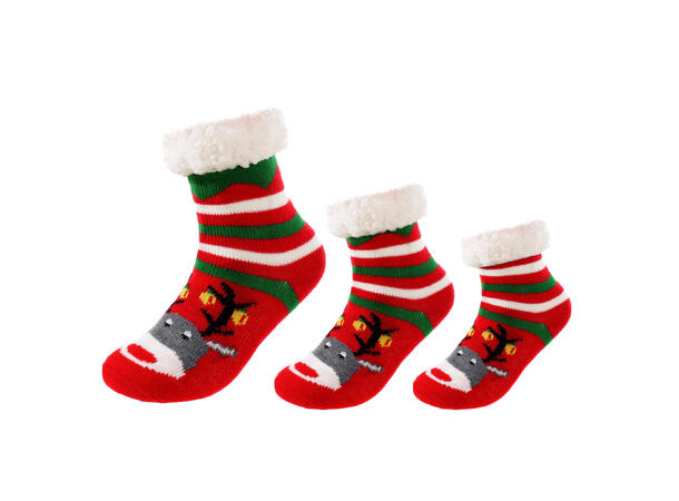 Sokk kose rød m/reinsdyr barn L 80% akryl, 20% polyester 