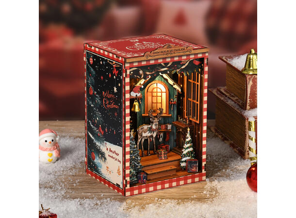 Book Nook Mini Snøriket 12x10,5x17,5cm MDF papir stoff LED lys uten batteri 