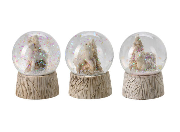 Glasskule m/snø h:6cm dyr etc 4ass Display med 12 stk assortert 