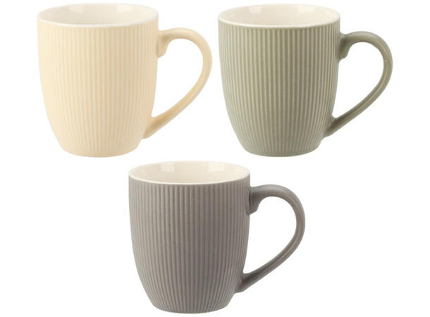 Krus porselen matt stripet 7x8,5cm 3ass Forpakning: 12stk Grå,beige,grønn 220ml 