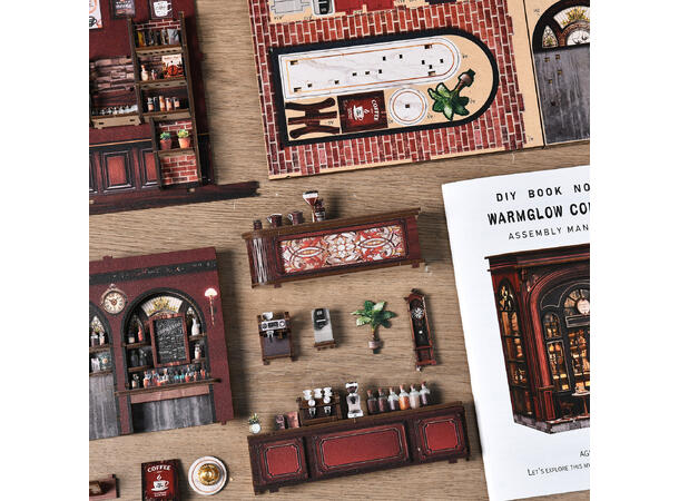 Mini hus DIY Biblioteket 23x17x23cm MDF, papir, stoff. LED lys, uten batteri 