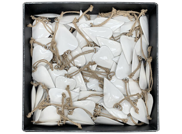 Hjerte hvit metall m/tau 4x1x6cm Display 96stk 