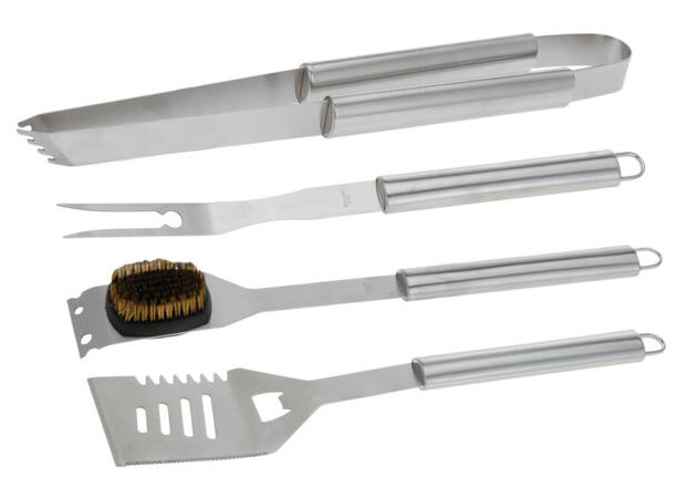BBQ Grillredskap Rustfritt stål s/4 Eske:46x16x8cm Vekt:1800gram. 