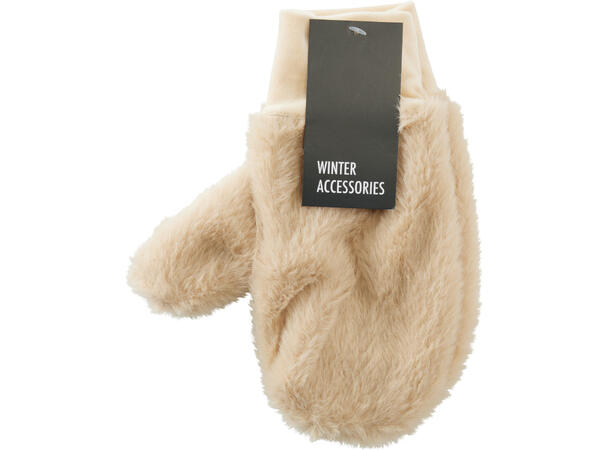 Hansker teddy taupe/brun 22cm 3ass Forpk 12stk 100 % polyester 