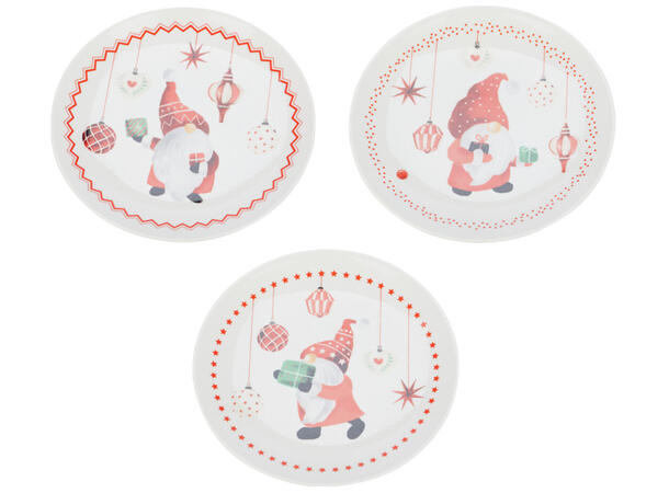 Tallerken nisse porselen d:19cm 3ass Vekt:355gram 