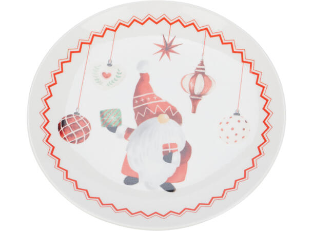 Tallerken nisse porselen d:19cm 3ass Vekt:355gram 