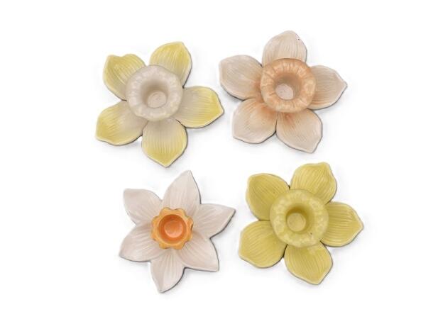 Lysestake blomst beige10x10x4,5cm 4ass 