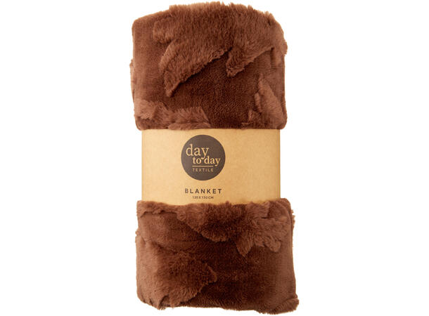 Pledd reinsdyrhode plysj 120x150cm 4ass Polyester Rød Grønn Krem Brun 