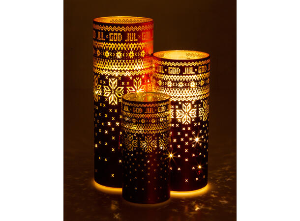 Lyslykt LED Strikket God Jul Rød 8x20cm Batteri 2xAA Timer 6/18t 15LED 