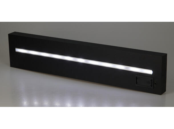Hylle MDF sort m/LED-lys 60x40x12,5cm Batteri: 2xAA ikke inkludert 